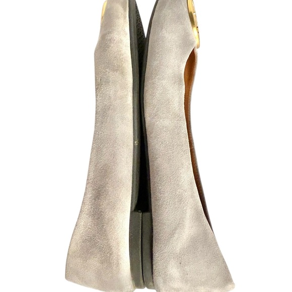 TORY BURCH Benton 2 Suede Ballet Flats Gray Taupe Gold Logo Slip On Shoes Sz 7 - Picture 5 of 8
